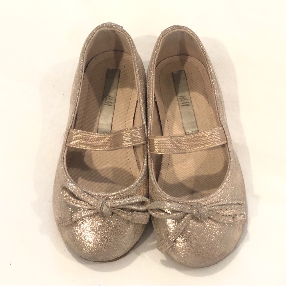 H&M rose gold shoes 7.5 US TODDLER